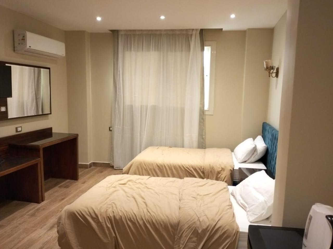 Mirage Pyramids View Hotel Nazlet el-Sîsi エクステリア 写真